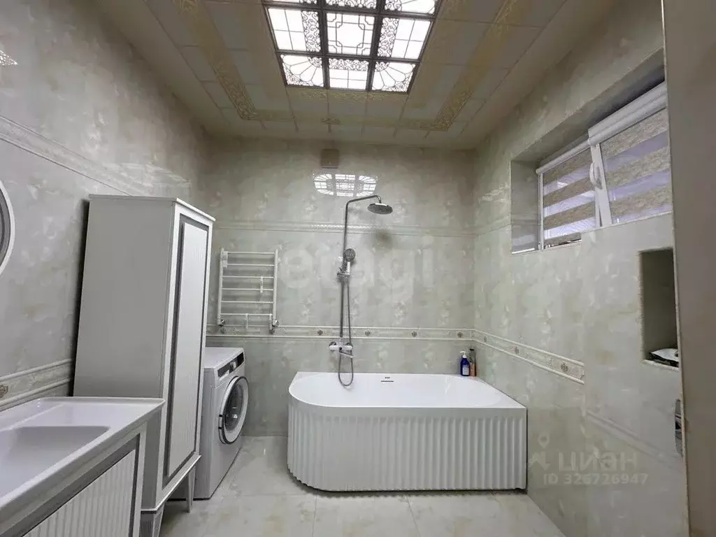 Дом в Ингушетия, Назрань Центральный административный округ, ул. ... - Фото 2