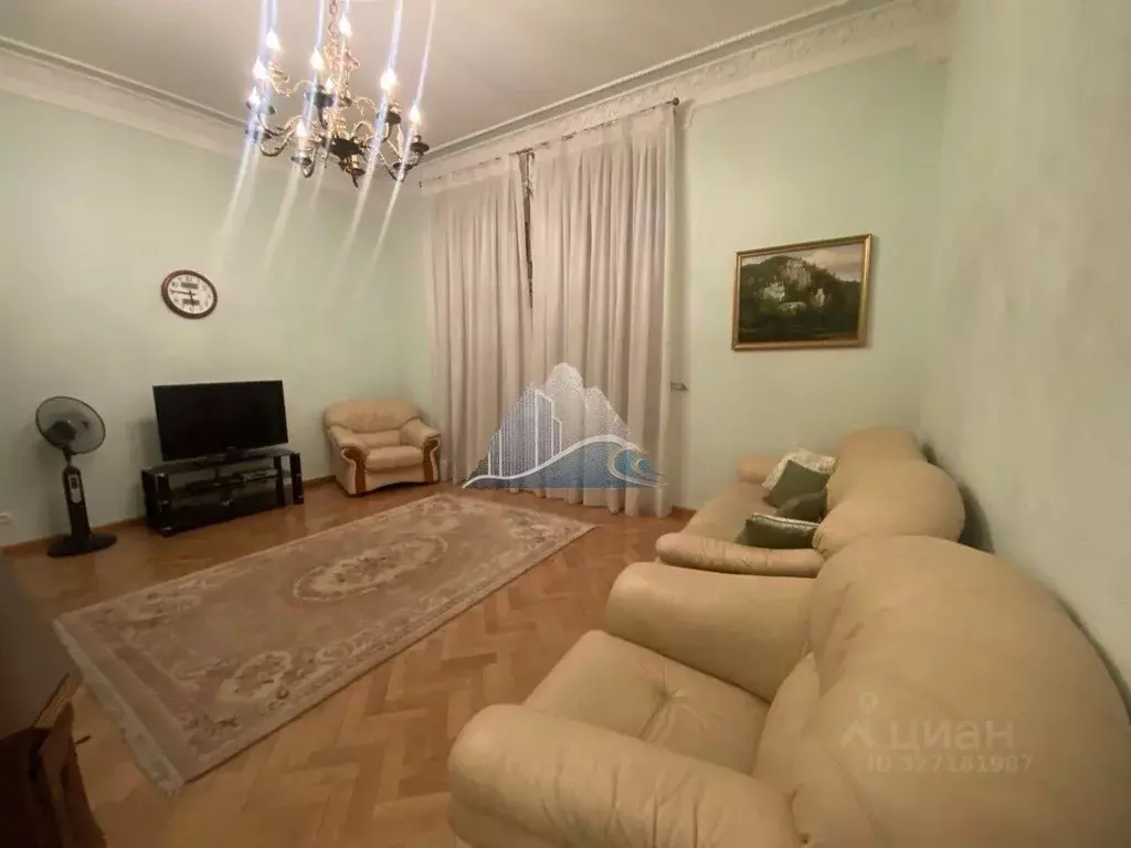 3-к кв. Крым, Ялта ул. Пальмиро Тольятти, 13 (115.0 м) - Фото 2