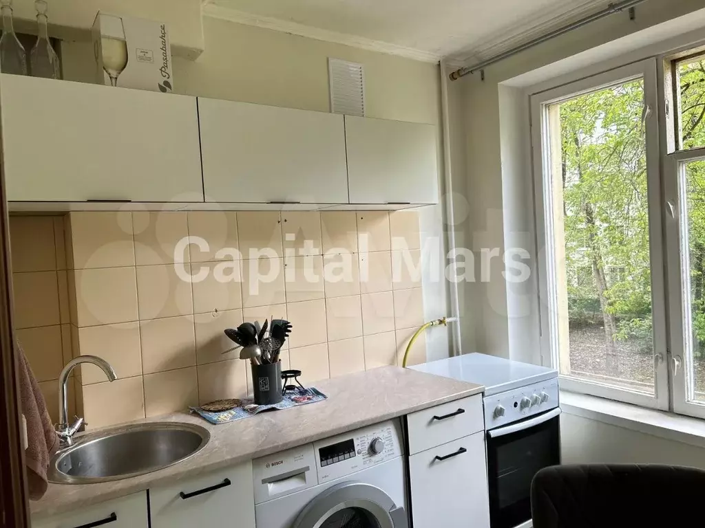 1-к. квартира, 32 м, 2/5 эт. - Фото 0