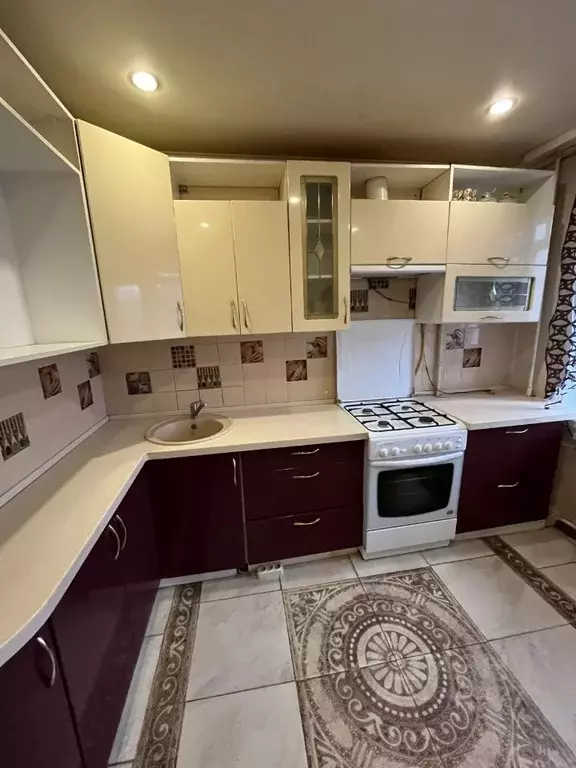 3-к кв. Тверская область, Тверь просп. Победы, 68к3 (69.0 м) - Фото 0