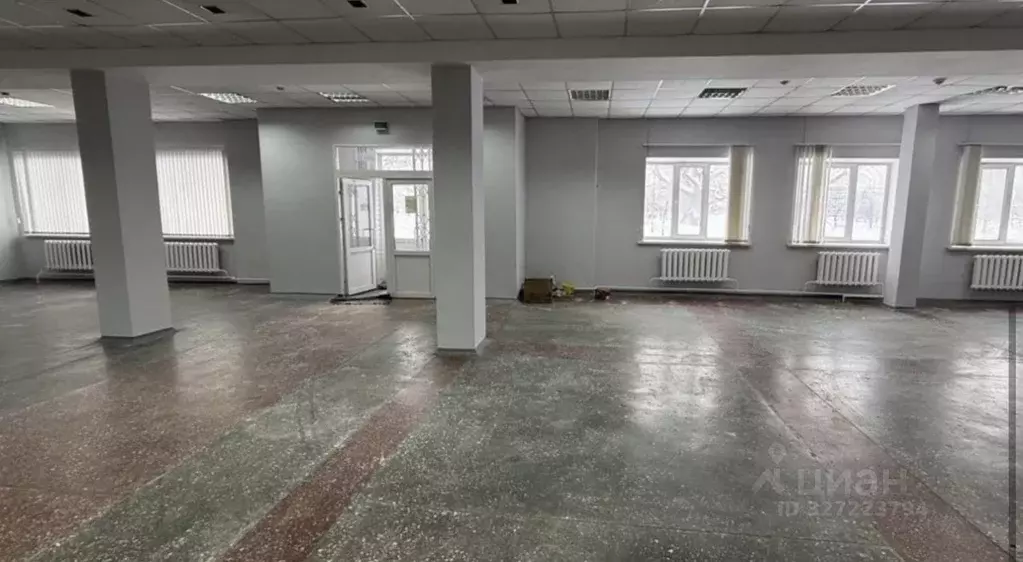 Помещение свободного назначения в Татарстан, Казань просп. Ямашева, ... - Фото 1