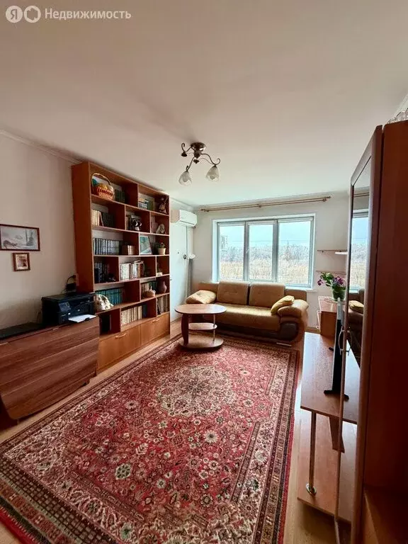 1-комнатная квартира: Уссурийск, Выгонная улица, 8 (33 м) - Фото 1