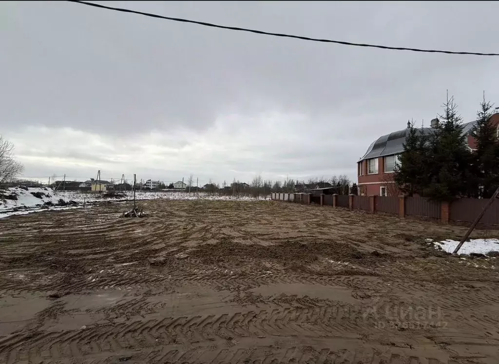 Участок в Санкт-Петербург пос. Александровская, ул. Краснокутская, ... - Фото 1