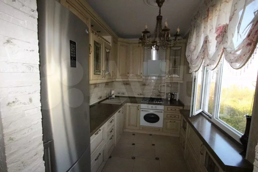 3-к. квартира, 61 м, 8/9 эт. - Фото 0