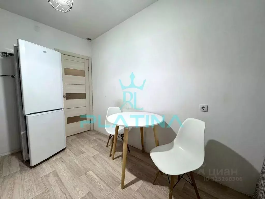 1-к кв. Татарстан, Казань ул. Салиха Батыева, 5 (40.0 м) - Фото 2