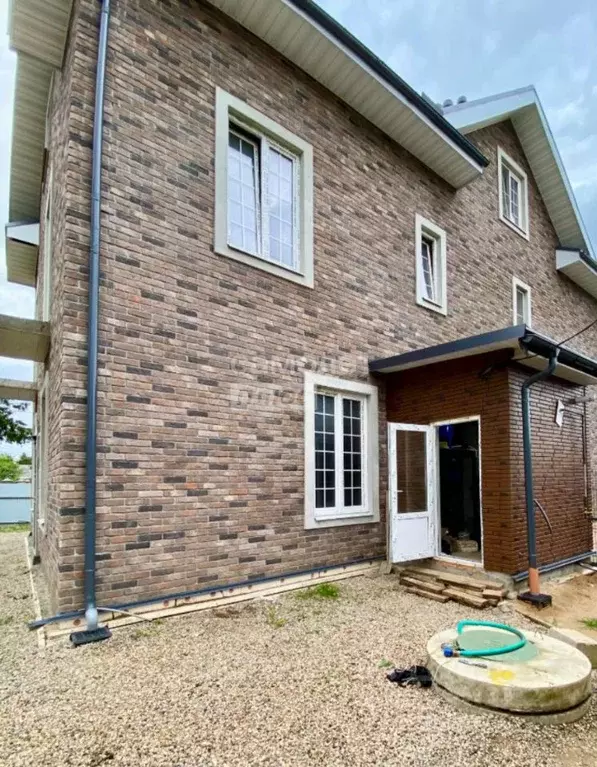 Дом в Московская область, Одинцовский городской округ, д. Лохино  (184 ... - Фото 0