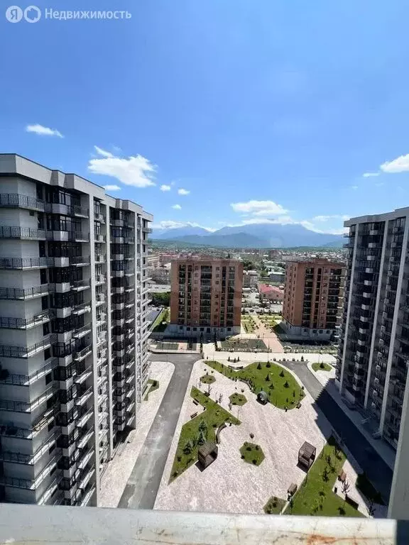 4-комнатная квартира: Владикавказ, улица Андрея Днепровского, 8/4 (127 ... - Фото 1