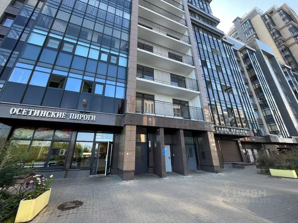 Гараж в Санкт-Петербург ул. Адмирала Черокова, 18к2 (15 м) - Фото 2