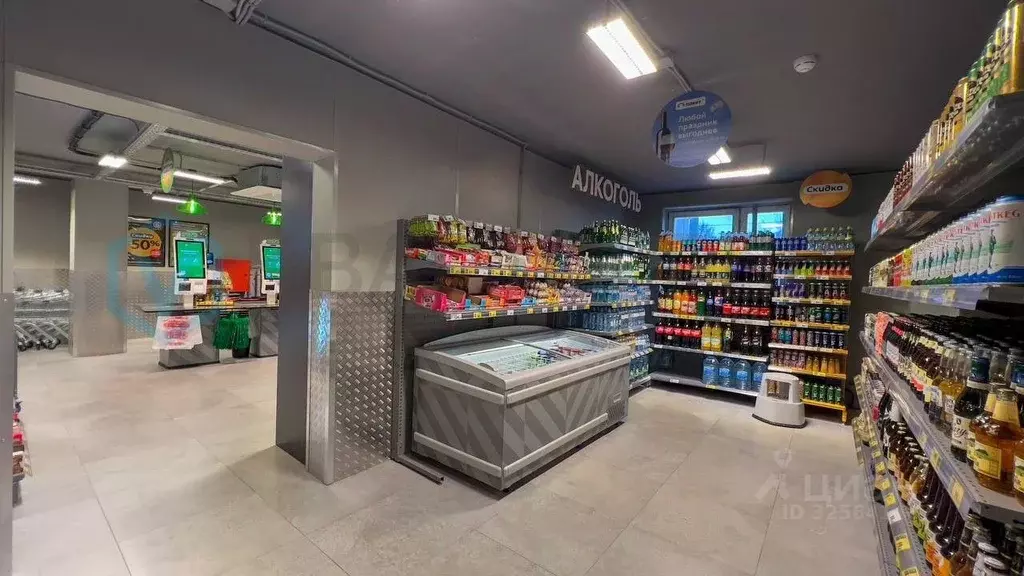 Торговая площадь в Москва ул. Герасима Курина, 26 (588 м) - Фото 2