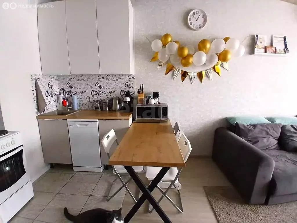 1-комнатная квартира: Кемерово, проспект Химиков, 34к1 (36.1 м) - Фото 2