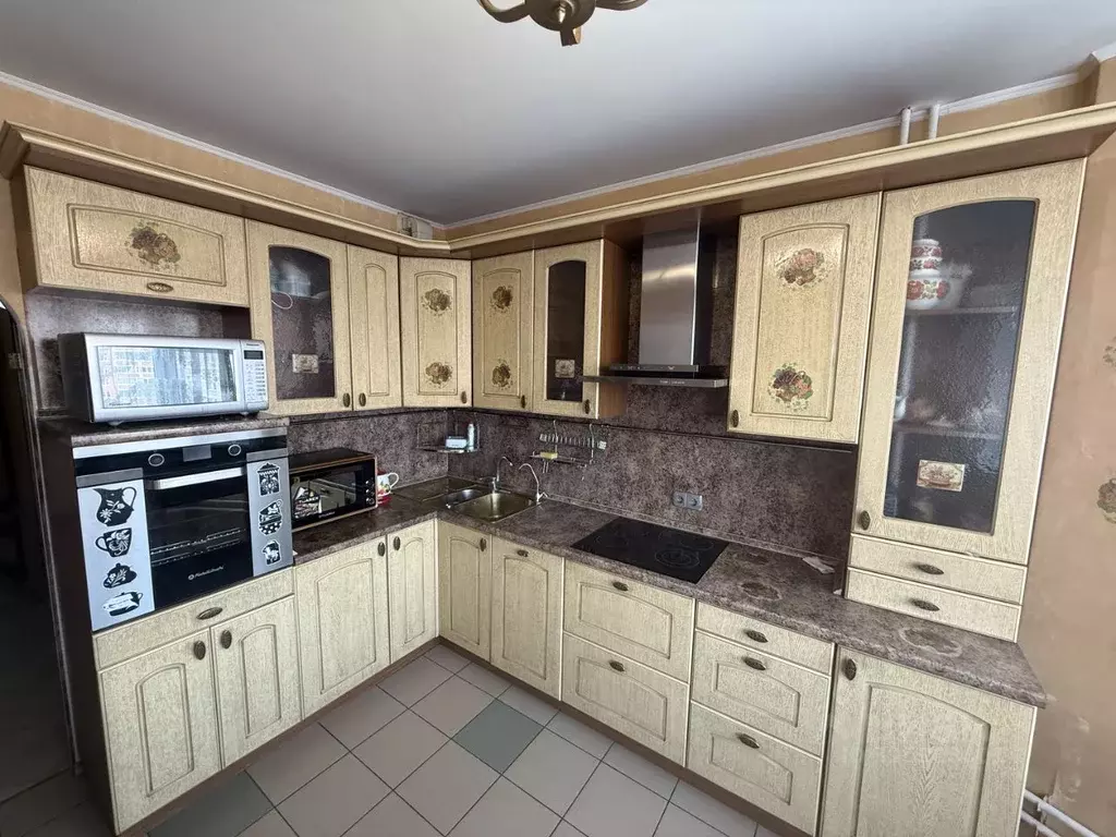 3-к кв. Москва ул. Газопровод, 13к1 (77.0 м) - Фото 1