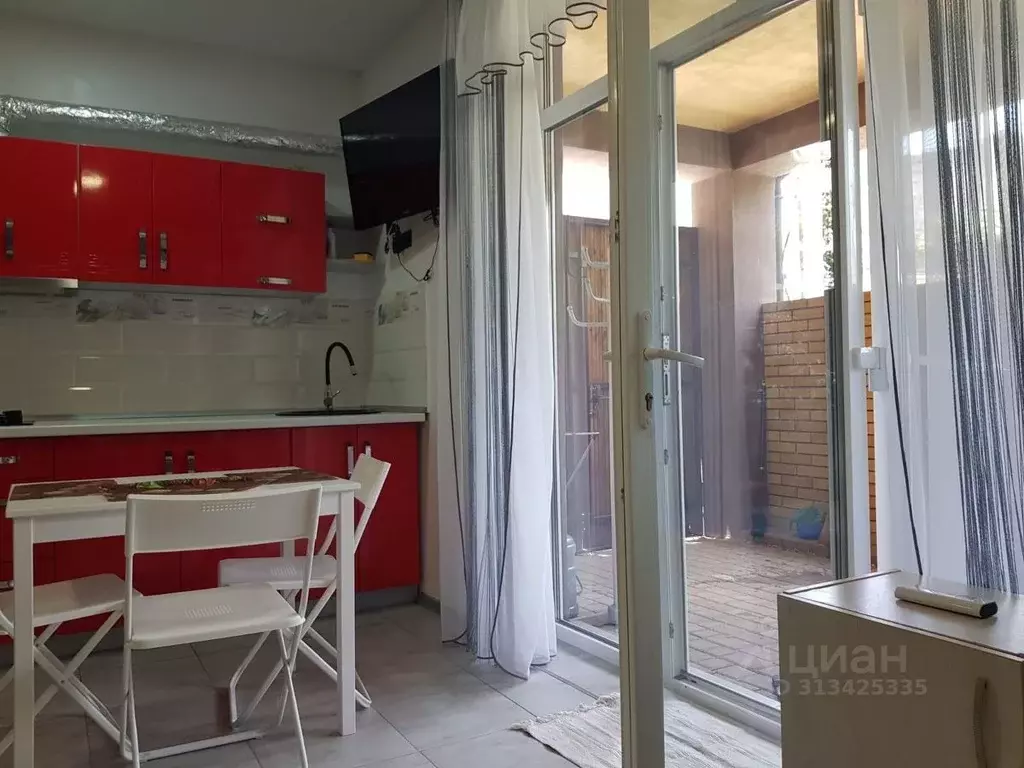 Дом в Крым, Евпатория ул. Пушкина, 61 (35 м) - Фото 1