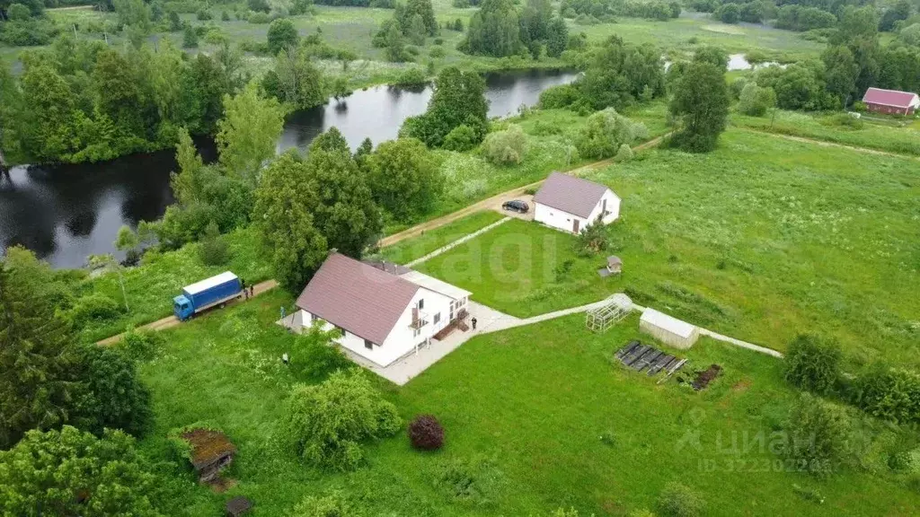 Дом в Калужская область, Барятинский муниципальный округ, Сильковичи ... - Фото 2