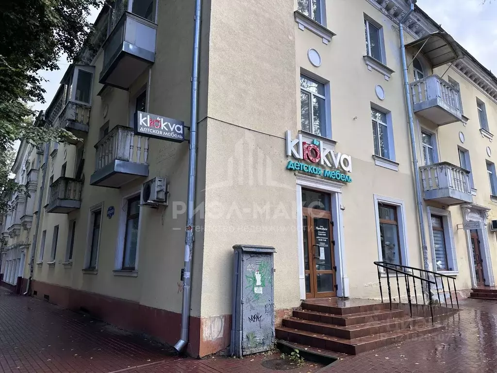 Торговая площадь в Брянская область, Брянск ул. Горького, 25 (68 м) - Фото 1