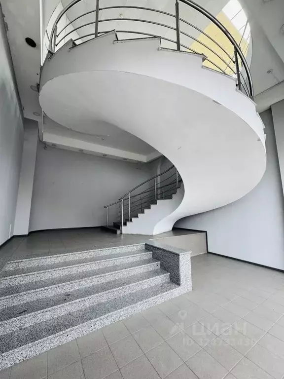 Помещение свободного назначения в Крым, Симферополь просп. Кирова, 27 ... - Фото 2