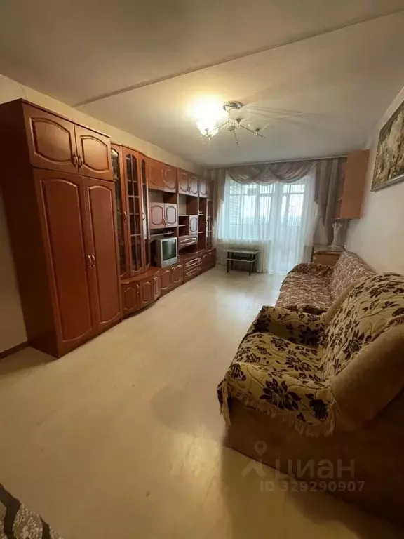 1-к кв. Брянская область, Брянск проезд Федюнинского, 10А (34.0 м) - Фото 1