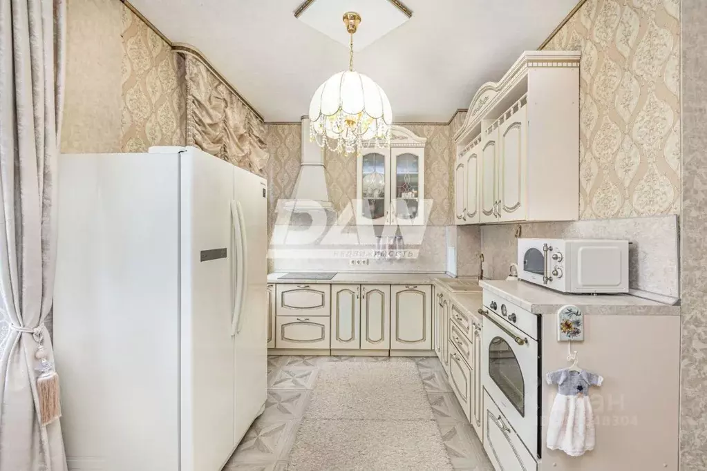 3-к кв. Челябинская область, Челябинск ул. Свободы, 93 (108.5 м) - Фото 1