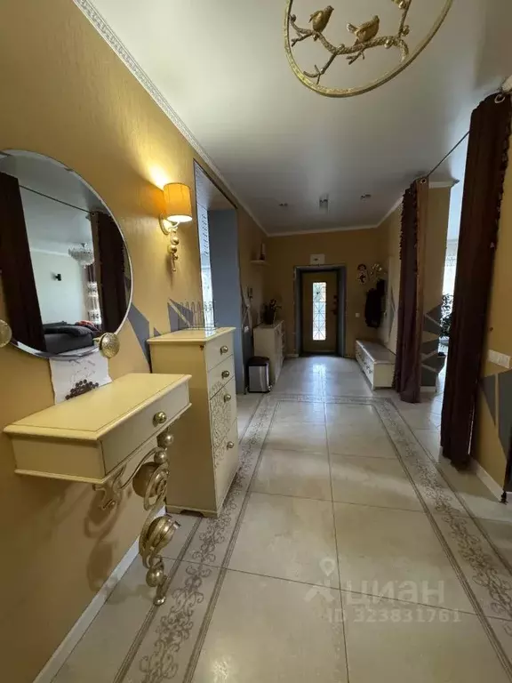 Дом в Хакасия, Абакан ул. Анны Ахматовой, 30А (350 м) - Фото 2