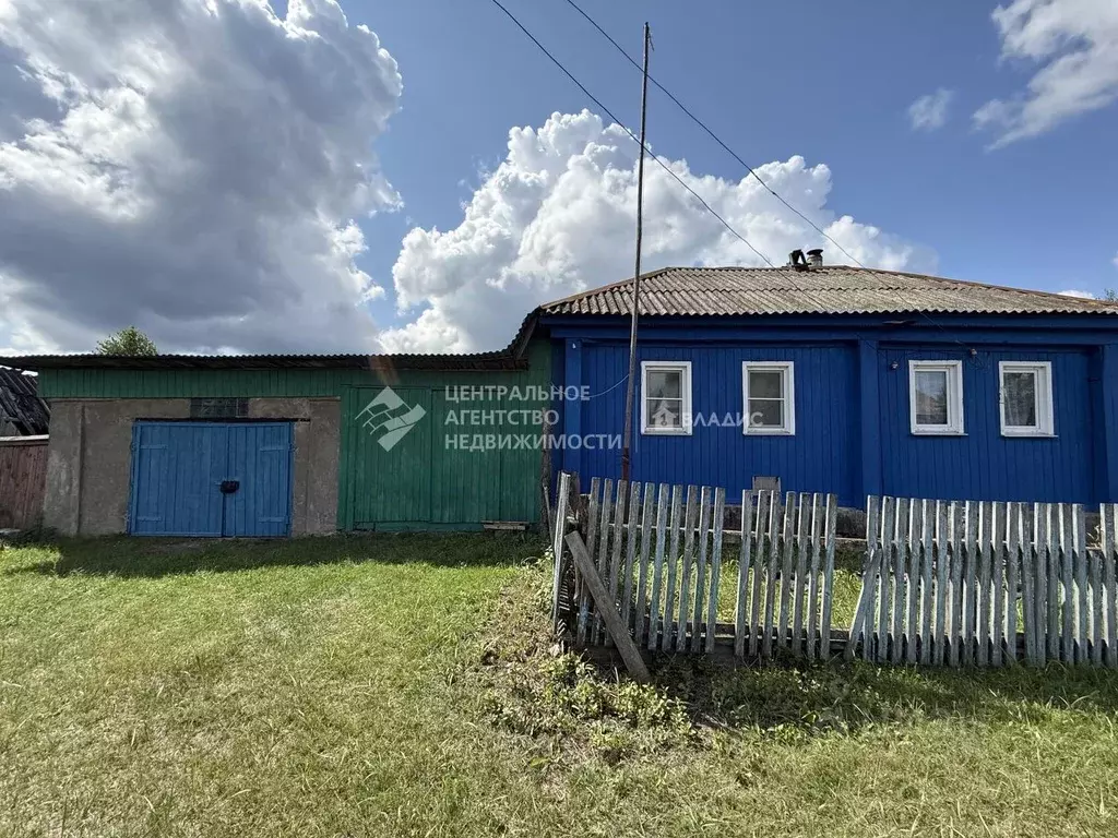 Дом в Рязанская область, Касимовский муниципальный округ, д. Чаур  (93 ... - Фото 1