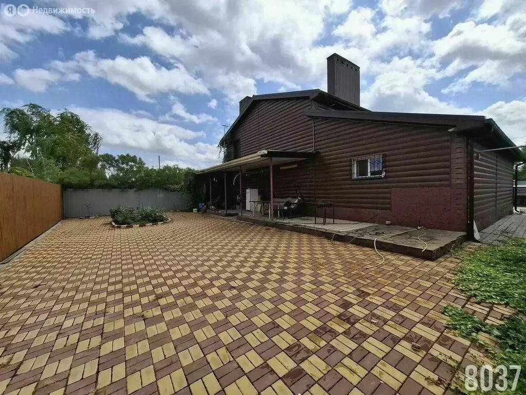 Дом в Ростов-на-Дону, улица Чемордачка (218 м) - Фото 1