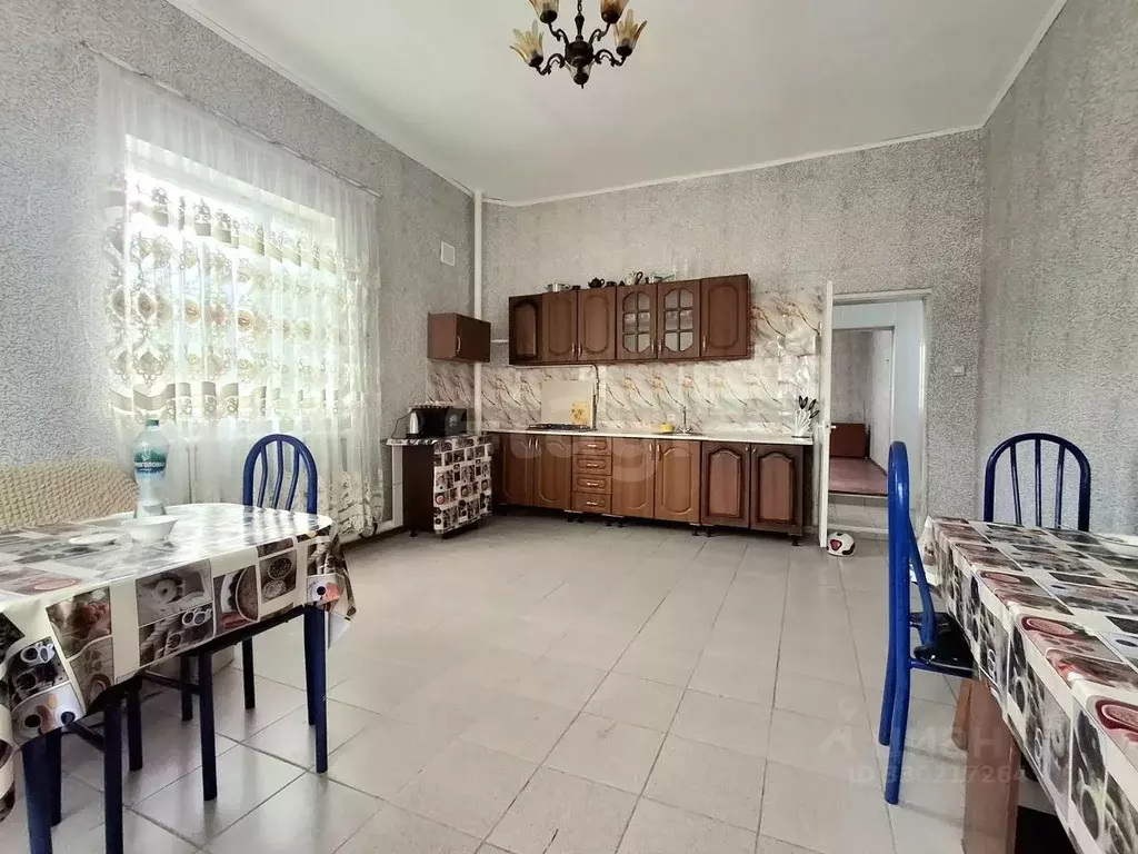 Дом в Ставропольский край, Ставрополь ул. Трунова, 4 (500 м) - Фото 1