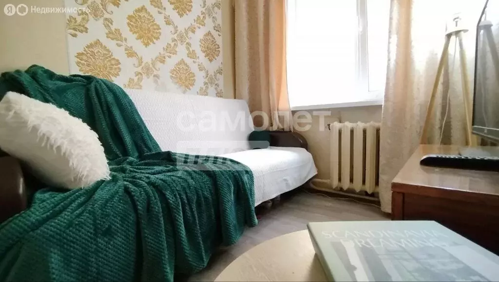 1-комнатная квартира: Сыктывкар, Октябрьский проспект, 20 (30.4 м) - Фото 0