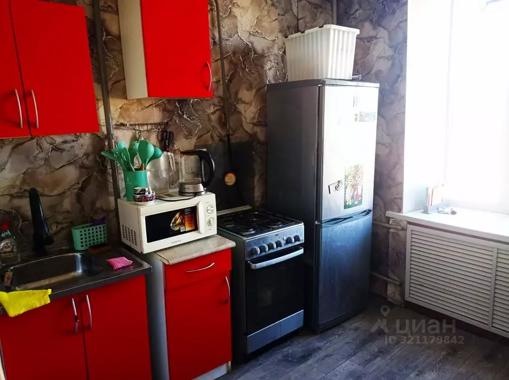2-к кв. Волгоградская область, Волгоград ул. Дзержинского, 19 (55.3 м) - Фото 0