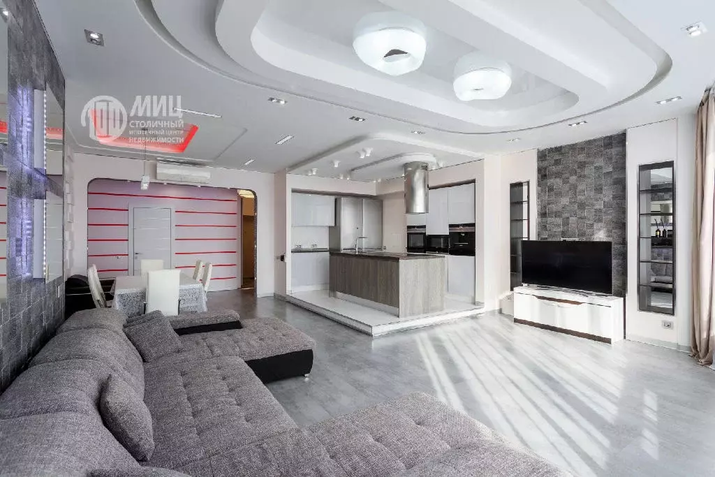 Продается 3-комнатная квартира - Фото 1