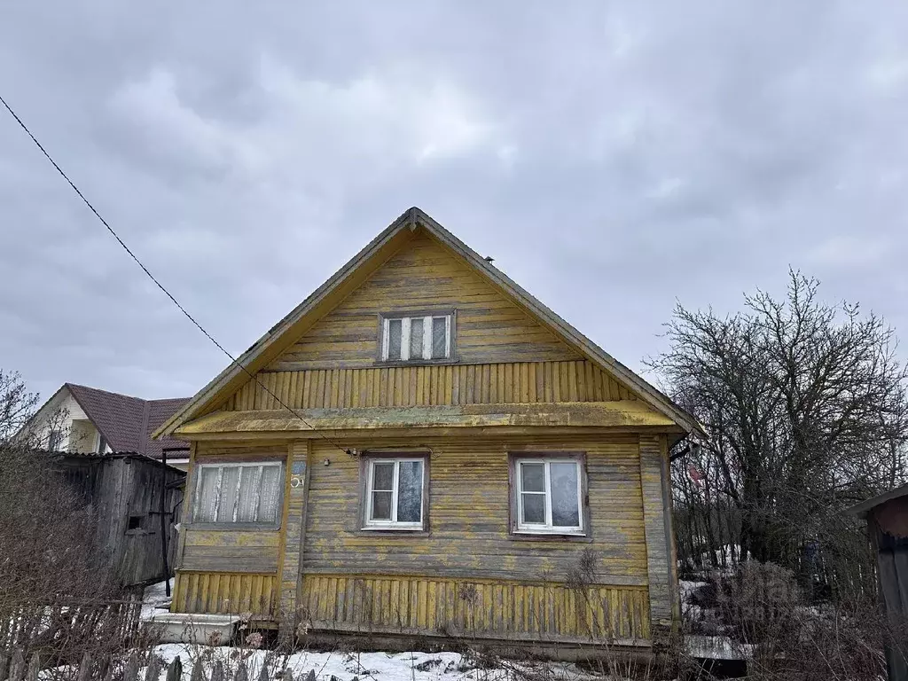 Дом в Новгородская область, Новгородский район, Савинское с/пос, д. ... - Фото 0