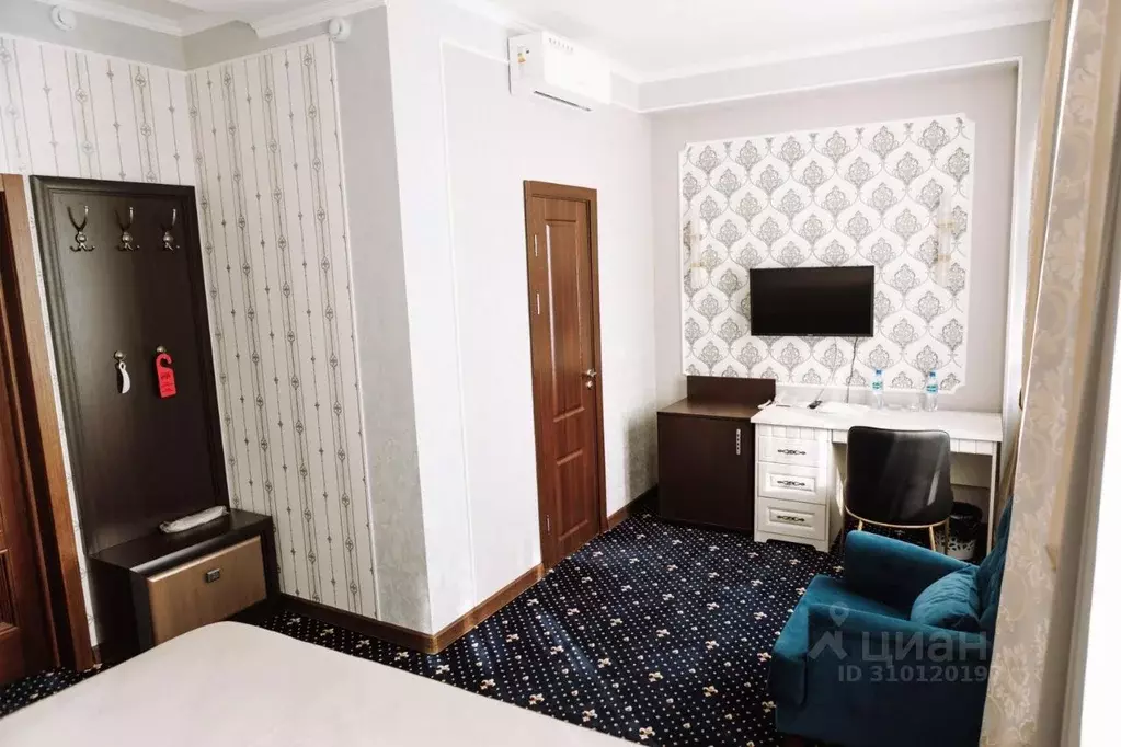 Комната Самарская область, Тольятти бул. 50 лет Октября, 46 (22.0 м) - Фото 2