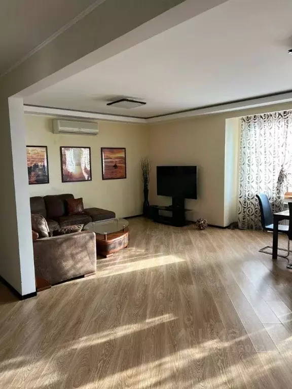 4-к кв. Самарская область, Тольятти Комсомольское ш., 25А (150.0 м) - Фото 0