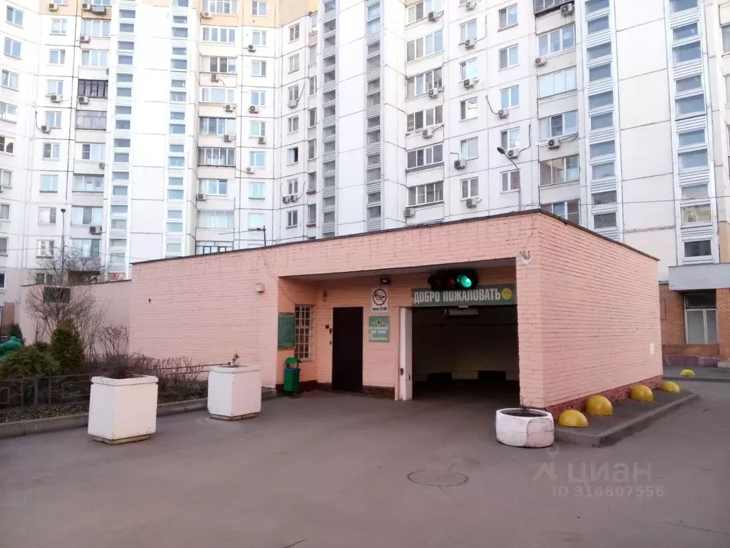 Гараж в Москва Привольная ул., 61К1 (13 м) - Фото 0