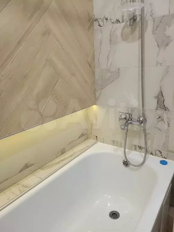 1-к. квартира, 42 м, 9/9 эт. - Фото 1