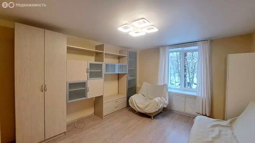 2-комнатная квартира: Киров, улица Защитников Отечества, 71 (61 м) - Фото 2