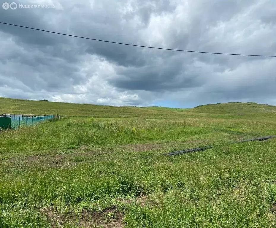 Участок в Туймазинский район, Субханкуловский сельсовет, деревня ... - Фото 1