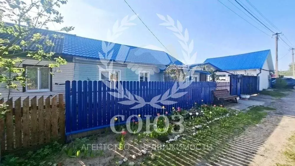 Дом в Калужская область, с. Хвастовичи ул. Совхозная, 29 (74 м) - Фото 1