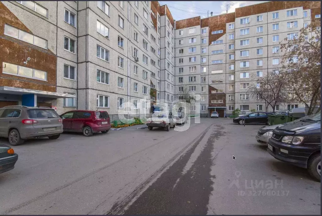 3-к кв. Тюменская область, Тюмень проезд Стахановцев, 1 (66.0 м) - Фото 1