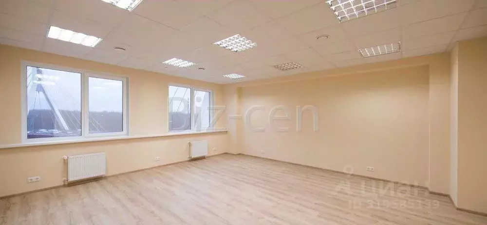 Офис в Санкт-Петербург просп. Александровской фермы, 29Е (52 м) - Фото 1
