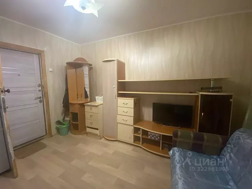 Комната Кировская область, Киров Советская ул., 81 (13.0 м) - Фото 0