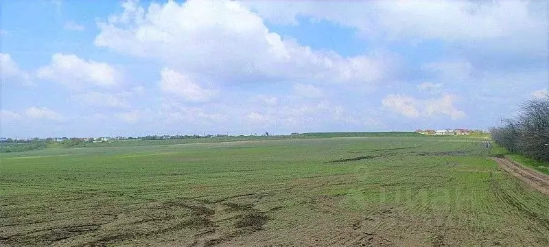 Участок в Крым, Симферопольский район, Трудовское с/пос, с. ... - Фото 2