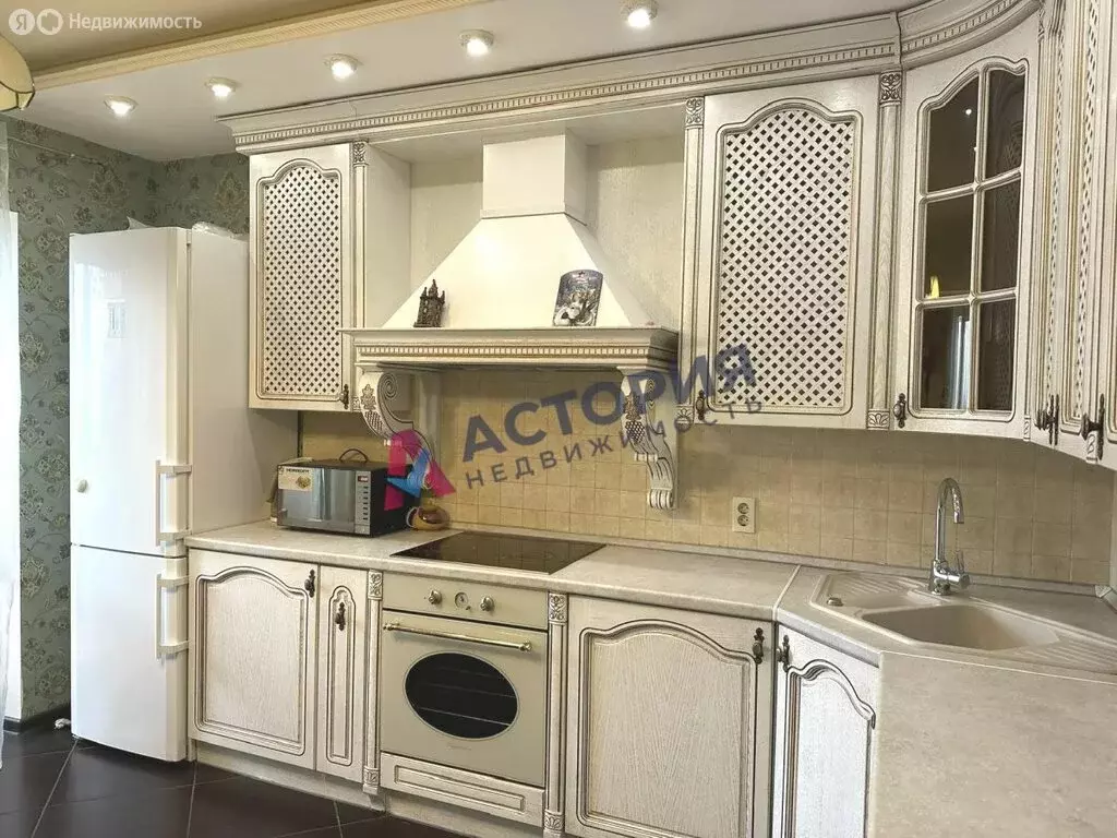 2-комнатная квартира: Тула, улица Михеева, 23 (80 м) - Фото 2