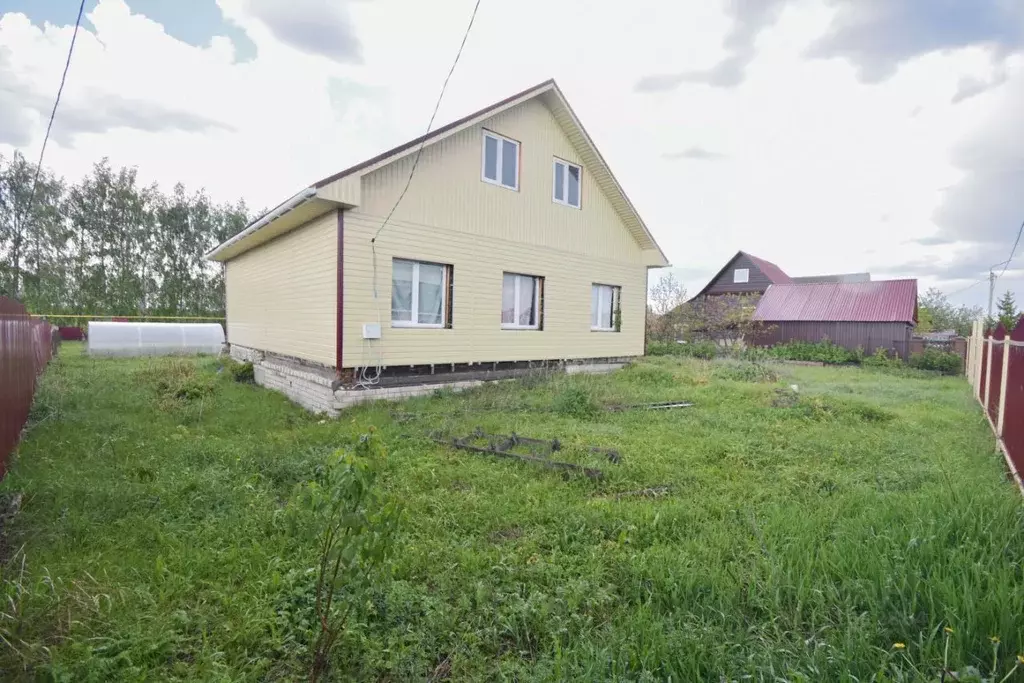 Дом в Ульяновская область, Ульяновский район, Ундоровское с/пос, с. ... - Фото 1