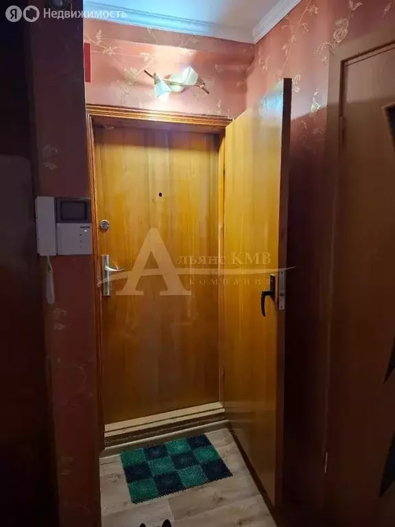 3-комнатная квартира: Ессентуки, Пятигорская улица, 112А (60 м) - Фото 2