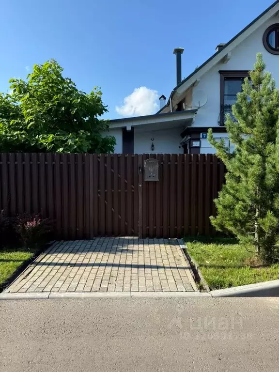 Коттедж в Москва, Москва, Троицк ул. 2-я Лазурная, 7 (300 м) - Фото 2