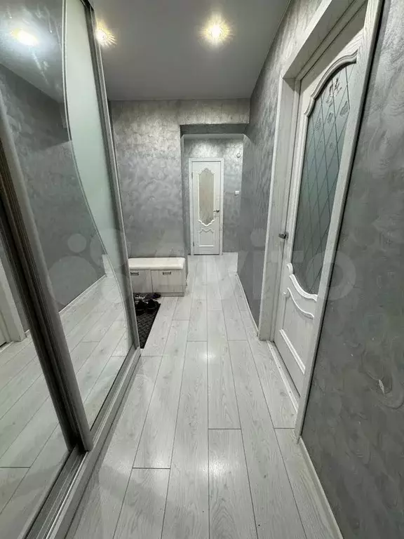 2-к. квартира, 60 м, 2/10 эт. - Фото 0