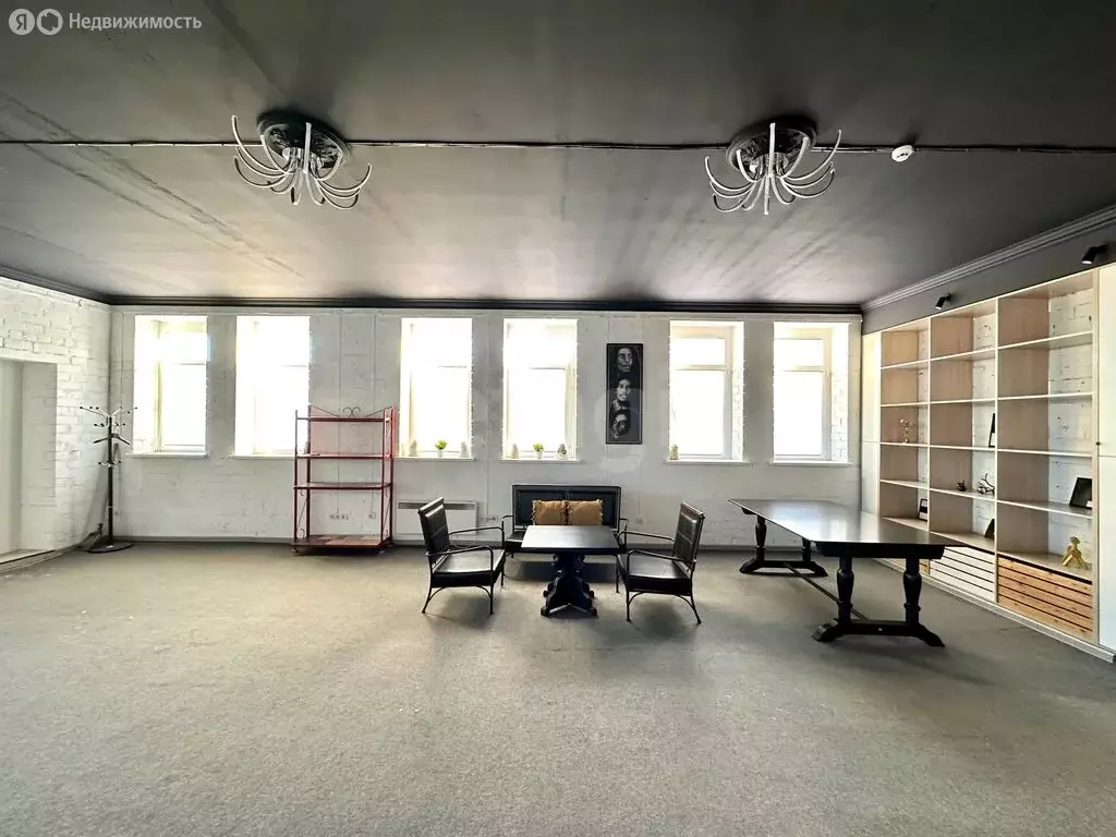 3-комнатная квартира: Сыктывкар, улица Микушева, 7 (117.4 м) - Фото 1