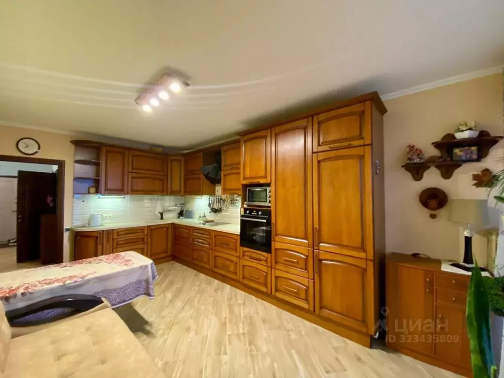 2-к кв. Московская область, Звенигород Одинцовский городской округ, ... - Фото 1