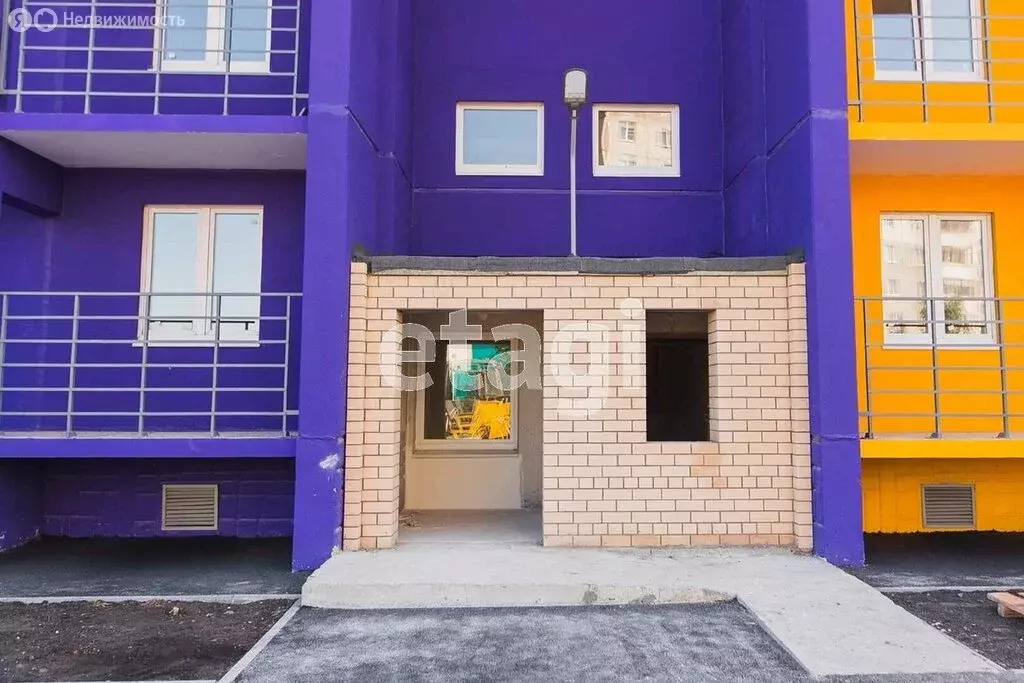 Квартира-студия: Курган, жилой район Заозёрный, 1-й микрорайон, улица ... - Фото 2