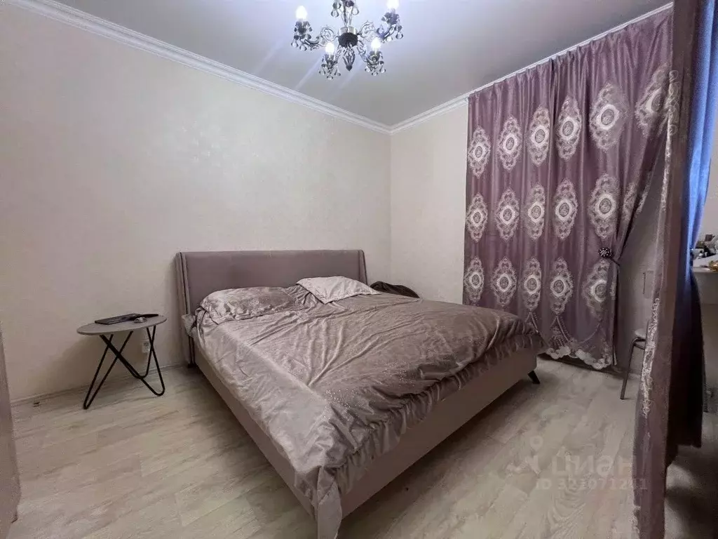 3-к кв. Ханты-Мансийский АО, Ханты-Мансийск Югорская ул., 11 (81.0 м) - Фото 1