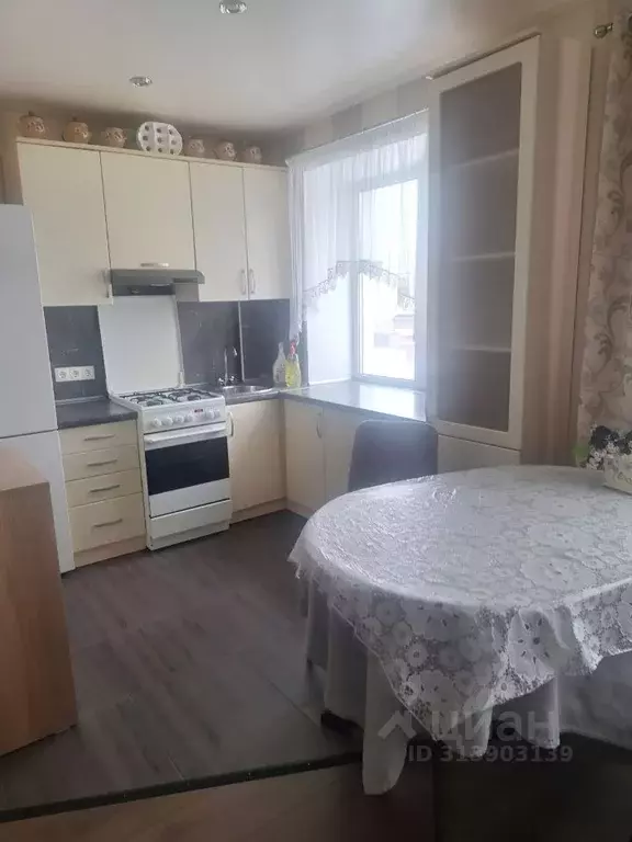 2-к кв. Псковская область, Псков ул. Волкова, 1 (42.0 м) - Фото 1